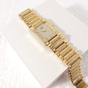 RARE Women's Watches Pulsar By Seiko Gold Quartz Watch With 2 Diamonds & 3 Links